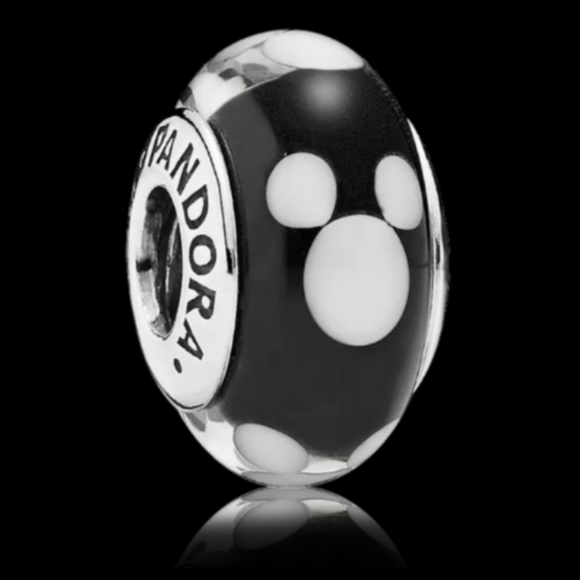 Pandora Mickey and Minnie murano glass beads set. - Picture 2 of 8